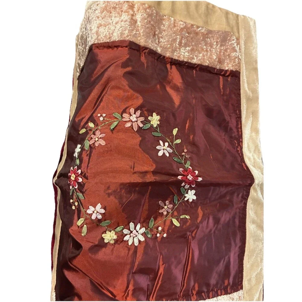 NEW Pillow Shams (2) Embroidered Red Floral Cover 24”x30”